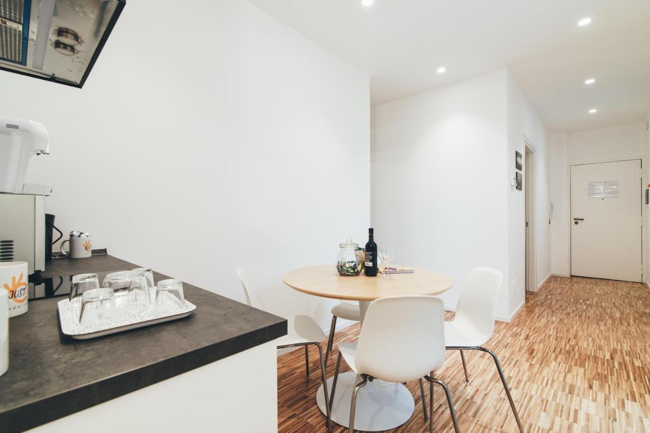 Just Here Apartments - La Terrazza Bari Eksteriør bilde